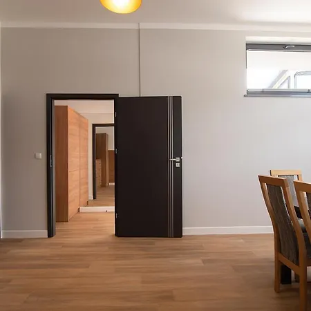 Jasmin - Teczowe Wzgorze アパート