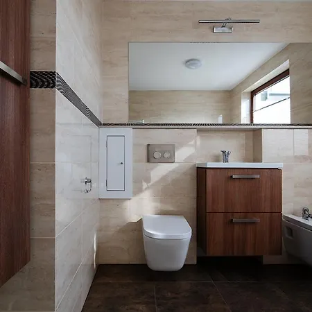 Jasmin - Teczowe Wzgorze アパート ヴィスワ